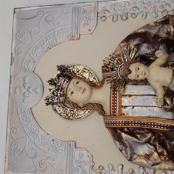 Vintage Virgen Mary Wall Art Hand Made - Picture 10 of 12